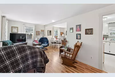 664 Maine Avenue, Farmingdale, ME 04344 - Photo 6
