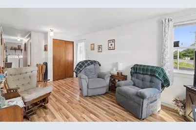 664 Maine Avenue, Farmingdale, ME 04344 - Photo 24