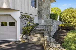 13 Wavecrest Dr, York, ME 03909 - Photo 6