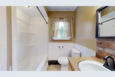 390 Webster Street, Lewiston, ME 04240 - Photo 18