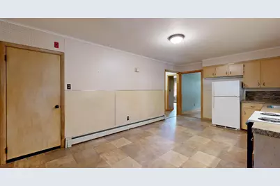 390 Webster Street, Lewiston, ME 04240 - Photo 6
