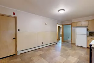 390 Webster St, Lewiston, ME 04240 - Photo 6