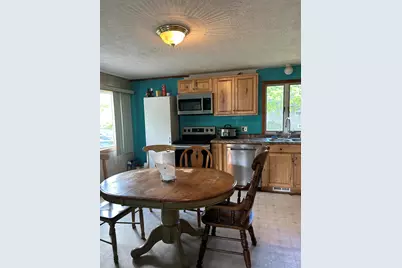 6 Holy Family Street, Lewiston, ME 04240 - Photo 8