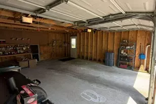 131 Beach St, Saco, ME 04072 - Photo 36