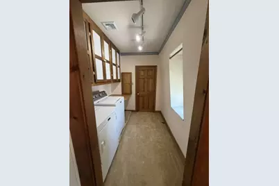 131 Beach Street, Saco, ME 04072 - Photo 26