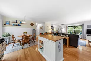 31 Dewdrop Ln, Waldoboro, ME 04572 - Photo 4