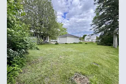 136 North Avenue, Skowhegan, ME 04976 - Photo 32