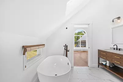 492 W Elm Street, Yarmouth, ME 04096 - Photo 32