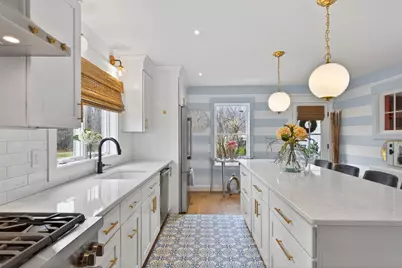 492 W Elm Street, Yarmouth, ME 04096 - Photo 12