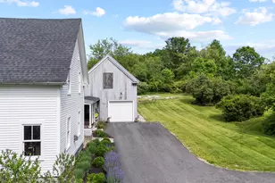492 W Elm St, Yarmouth, ME 04096 - Photo 4