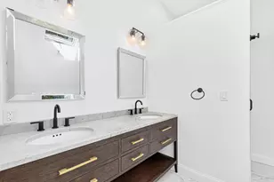 492 W Elm St, Yarmouth, ME 04096 - Photo 34