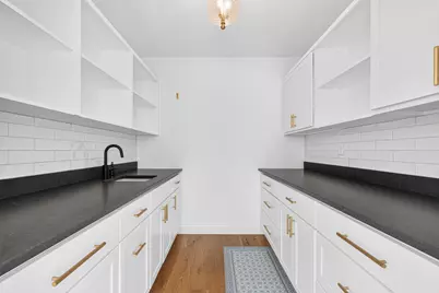 492 W Elm Street, Yarmouth, ME 04096 - Photo 16