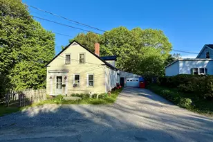 11 Orchard St, Dexter, ME 04930 - Photo 2