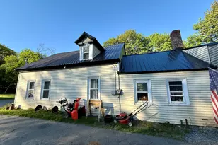 11 Orchard St, Dexter, ME 04930 - Photo 4
