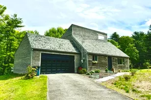 22 Union St, Skowhegan, ME 04976 - Photo 2