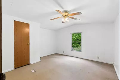 52 Summer Street, Mechanic Falls, ME 04256 - Photo 20