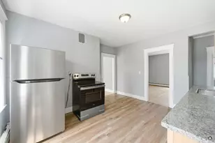 166 Bartlett St, Lewiston, ME 04240 - Photo 6