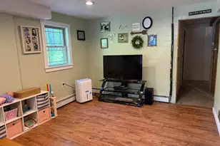 178 Rooks Rd, Holden, ME 04429 - Photo 4