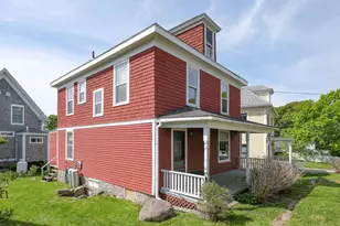 8 Pleasant St, Stonington, ME 04681 - Photo 26