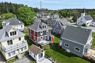 8 Pleasant St, Stonington, ME 04681 - Photo 32