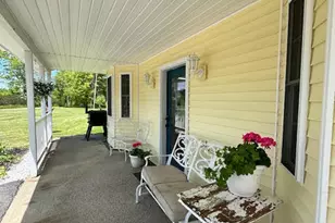 93 Weymouth Rd, Morrill, ME 04952 - Photo 8