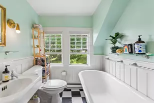 9 Bradbury St, Wiscasset, ME 04578 - Photo 36