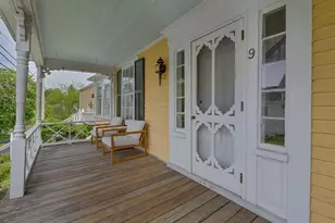 9 Bradbury St, Wiscasset, ME 04578 - Photo 4
