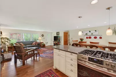 302 Foreside Road, Topsham, ME 04086 - Photo 12