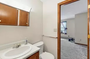15 Owen St, Lewiston, ME 04240 - Photo 14