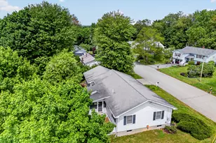 15 Owen St, Lewiston, ME 04240 - Photo 34