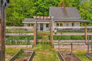 10 Highland Ridge Dr, Hampden, ME 04444 - Photo 4