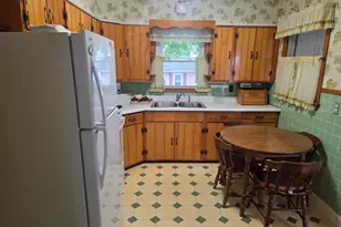 66 Poplar St, Millinocket, ME 04462 - Photo 4