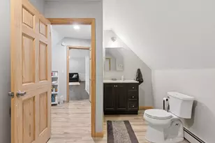 143 Falmouth Rd, Falmouth, ME 04105 - Photo 52