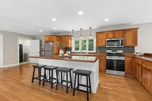 143 Falmouth Rd, Falmouth, ME 04105 - Photo 8