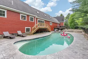 143 Falmouth Rd, Falmouth, ME 04105 - Photo 2