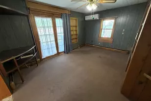 15 Pleasant St, Dexter, ME 04930 - Photo 14