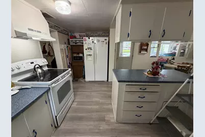 15 Pleasant Street, Dexter, ME 04930 - Photo 6