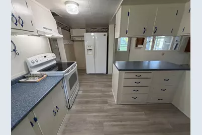 15 Pleasant Street, Dexter, ME 04930 - Photo 8