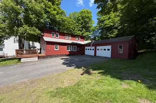 15 Pleasant St, Dexter, ME 04930 - Photo 28