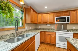 372 Sand Pond Rd, Hollis, ME 04042 - Photo 2