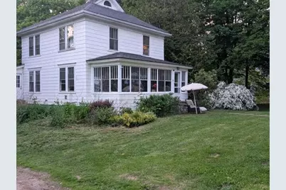 9 Winchester Street, Fairfield, ME 04937 - Photo 2