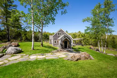 168 Chestnut Street, Camden, ME 04843 - Photo 4