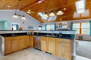 25 Sunrise Dr, Paris, ME 04281 - Photo 16