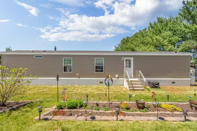 21 Purington Avenue, Mechanic Falls, ME 04256 - Photo 2