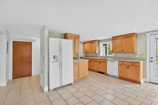 171 N Main St, Rockland, ME 04841 - Photo 10