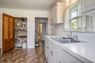 141 Portland St, South Berwick, ME 03908 - Photo 8