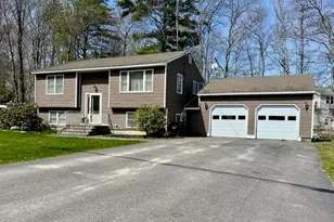 69 Barrows Dr, Topsham, ME 04086 - Photo 1