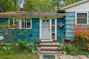 10 Ridgewood Dr, Augusta, ME 04330 - Photo 2