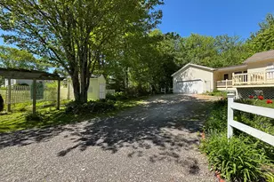 281 Mt Ephraim Rd, Searsport, ME 04974 - Photo 2