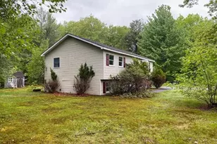 48 Blueberry Ln, Gray, ME 04039 - Photo 8